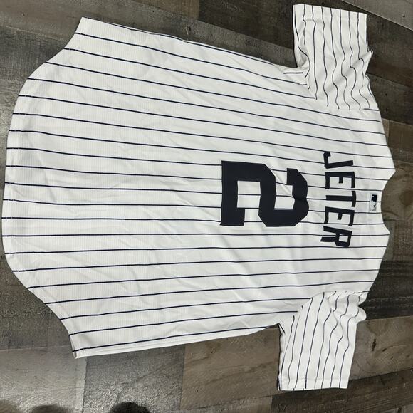 Nike New York Yankees Derek Jeter Pinstripe Home Jersey Men's Size Medium White - Picture 6 of 10
